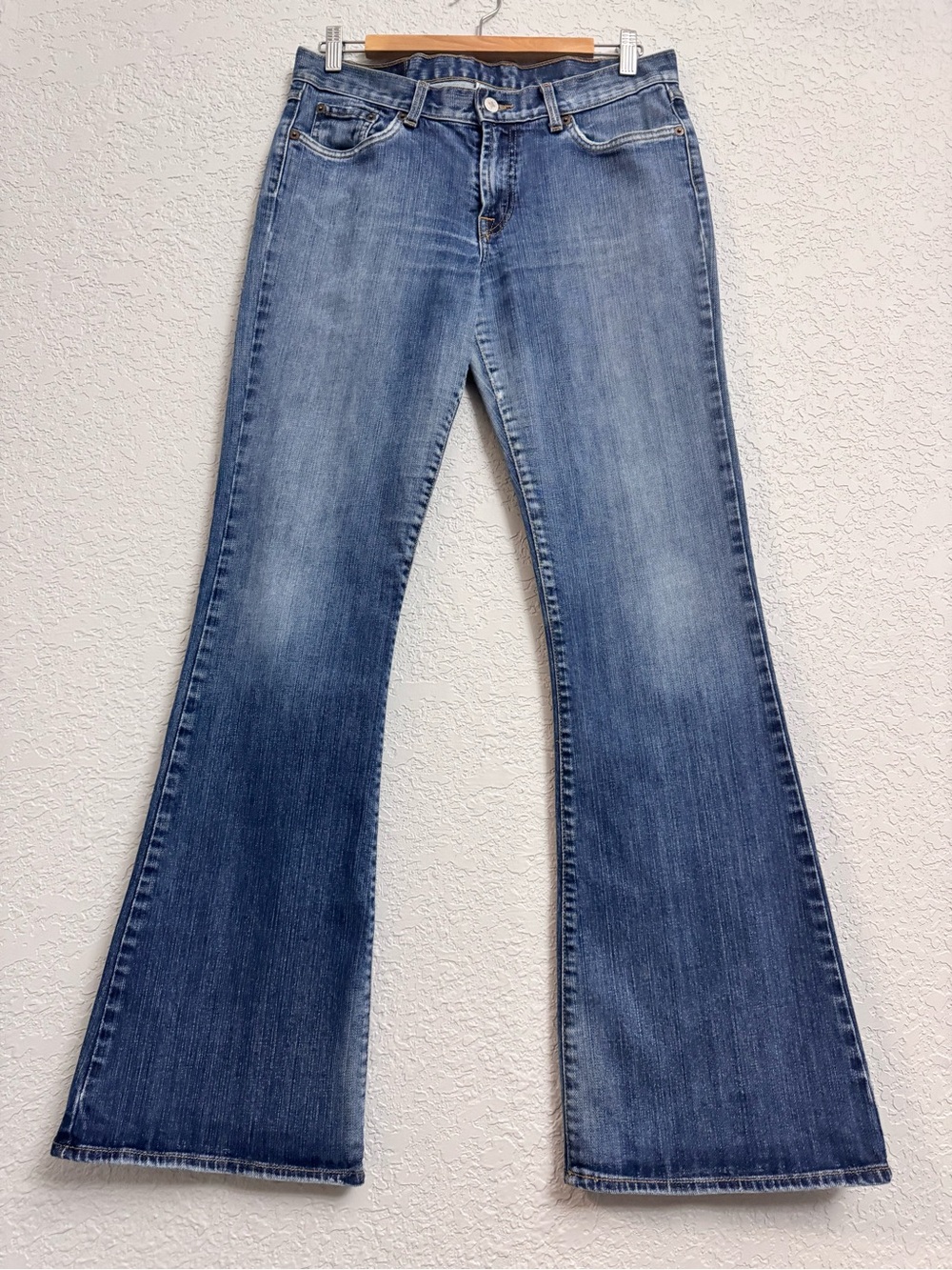 Lucky Brand Dungarees Mid-Blue Flare Jeans Y2K